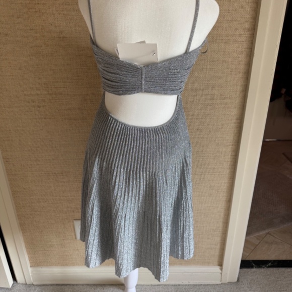NWT A.L.C. Aria Silver Frost Shimmer Ribbed Cut Out Back Dress - Sz L - Picture 5 of 7
